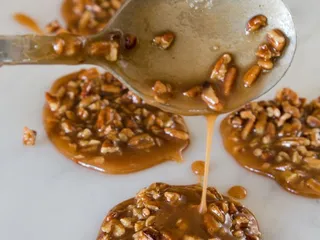 Aunt Sally's Pralines