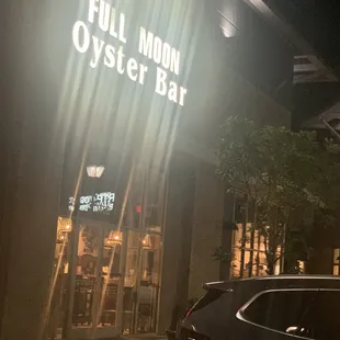 full moon oyster bar