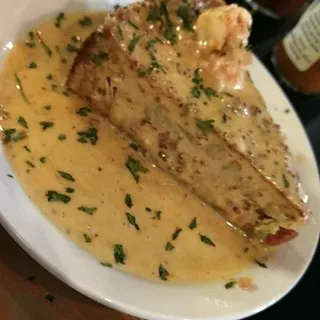 Crawfish Alligator Cheesecake