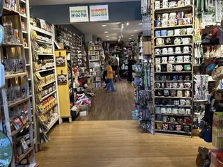 Zaisers Souvenir Gift Shop