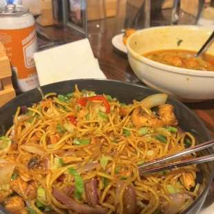 Chicken Chowmein, Vegetable thukpa