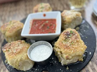 Back Porch Pizza Bar