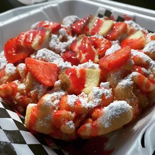 strawberry cheesecake funnel cake