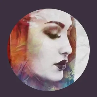 Lea S.