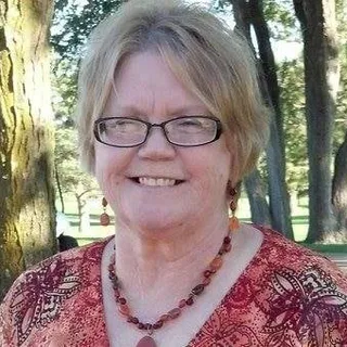Darla T.