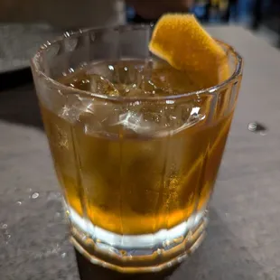 oysters and mussels, drink