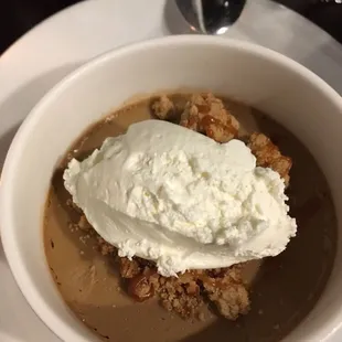 Caramel pot de créeme with pretzel streusel