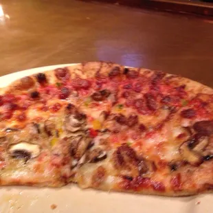 $10 thin and crispy mushrooms and sausage pizza at the Gallery Monday evenings the BEST!!!