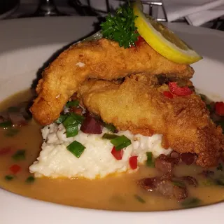 Catfish & Grits