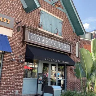 07.20.19 I love chocolate shoppes!