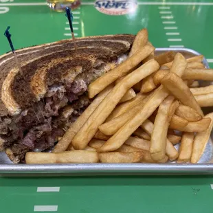 Seth&apos;s Favorite Ruben