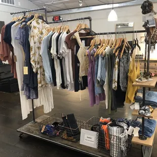 Waylon+Willie Boutique