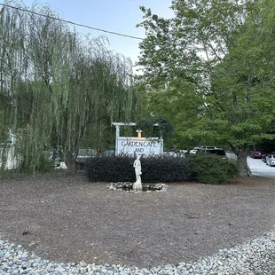 The Garden Cafe and Marketplace