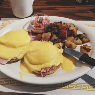 Eggs Benedict