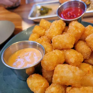Tots w/ a side of ketchup and house aoli