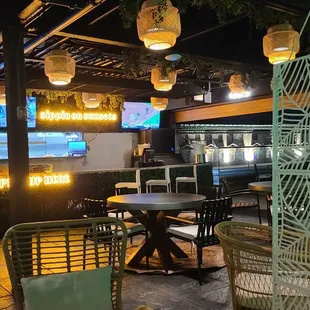 Pick up food area