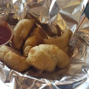 The Garlic Knot