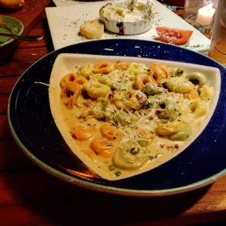 Prosciutto And Pea Tortellini