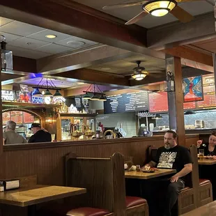 sushi and sashimi, interior