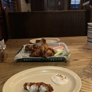 fried chicken wings, food, fried chicken, bbq wings, chicken, poultry, chicken wings and fried chicken, chicken wings, bbq chicken