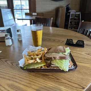 Turkey and Avocado Sandwich