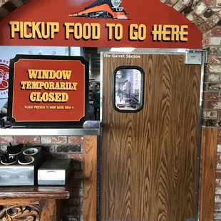 the entrance to the restaurant