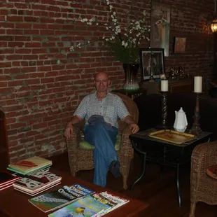 Delighted at the ambiance, coffee and friendly service.