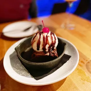 a chocolate sundae