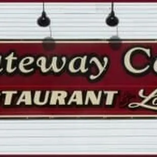 the sign for the restaurant lounge