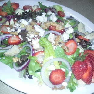 Strawberry chicken salad