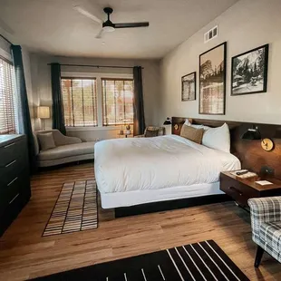 Gateway-Junior Suite