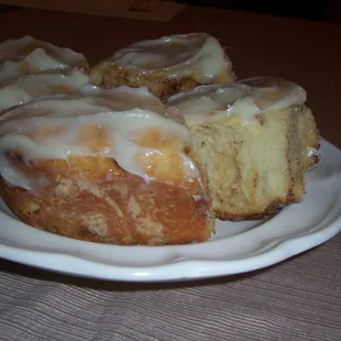 Homemade cinnamon rolls are available upon request at no extra charge