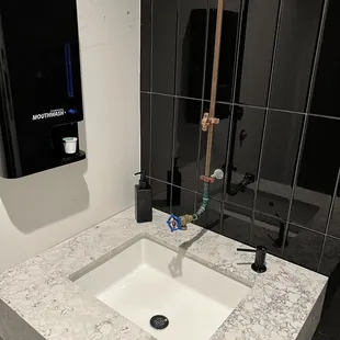 Very original fixtures in the bathroom. I loved this look