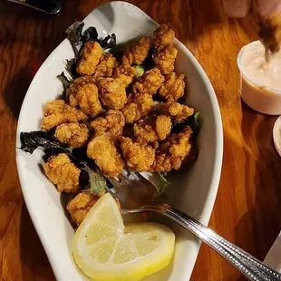 Good gator bites