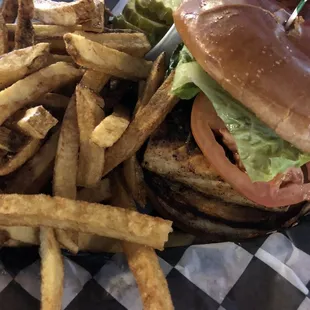 Mahi Sandwich