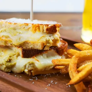 GREEN CHILE GRILLED CHEESE