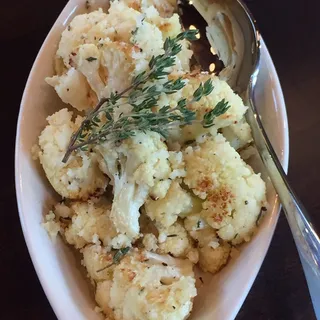 OVEN-ROASTED CAULIFLOWER