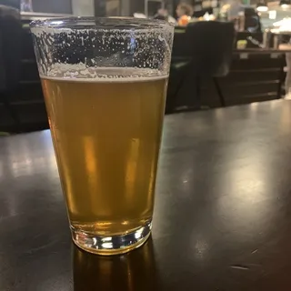 Eureka Heights Buckle Bunny Cream Ale