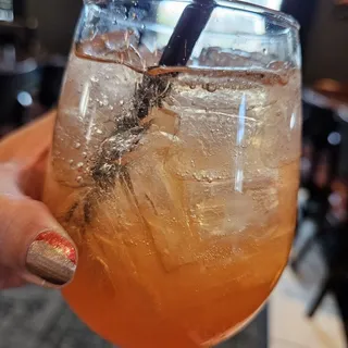 TROPICAL SPRITZ