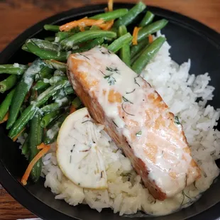 Salmon bowl