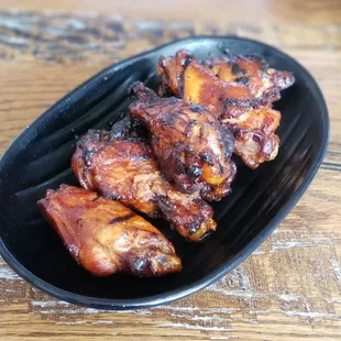 Honey Sriracha wings