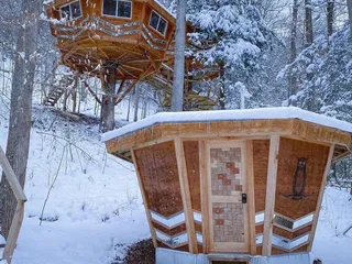 Red River Roost Cabin Rental