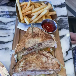 Turkey & Bacon Club