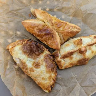 Empanadas: Breakfast, Caprese, Sweet Corn | Instagram: @tephonesmoothie