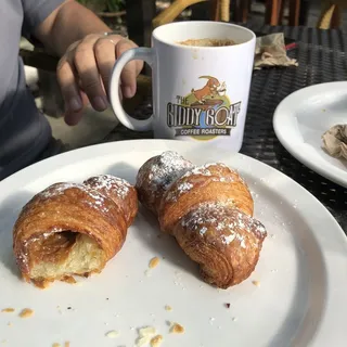 Dulce De Leche Croissant