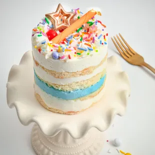 Individual-sized cakes perfect for any celebration