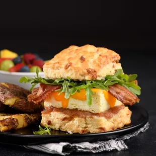 Breakfast selections available daily from 8am.