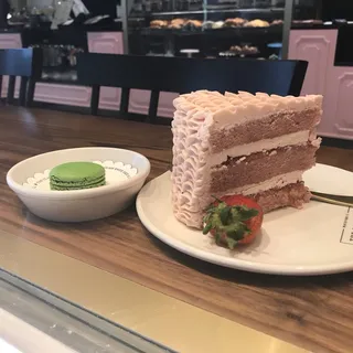 Pistachio Macaron