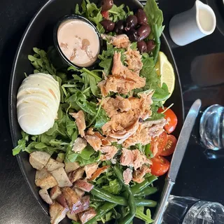 Salmon Niçoise Salad
