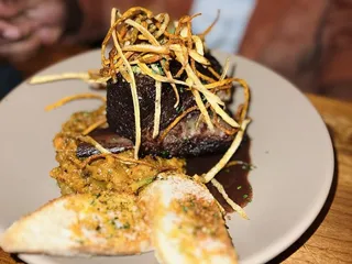 Bottled In Bond Cocktail Parlour & Kitchen